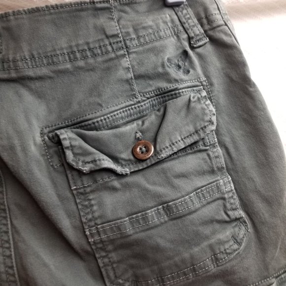 917 - American Eagle 32W Cargo Shorts - Picture 6 of 6
